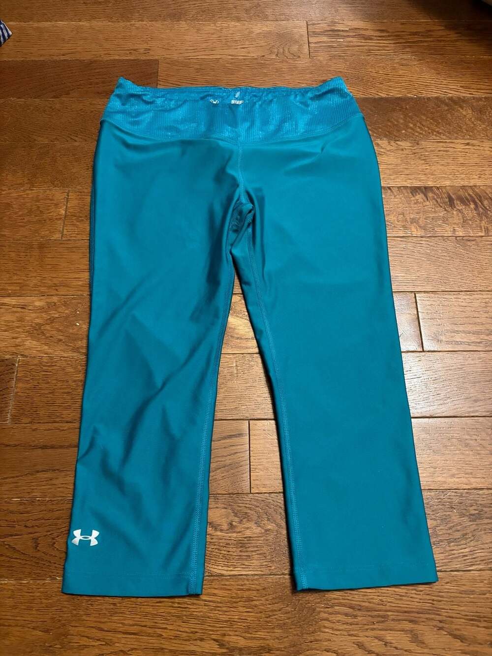 Under Armour HeatGear Fitted Capri Leggings, Teal, Size SM/P/P